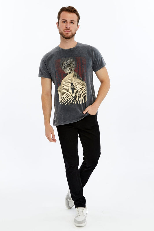 ADVENTURE  Printed Acid Washed Cotton  T-shirt