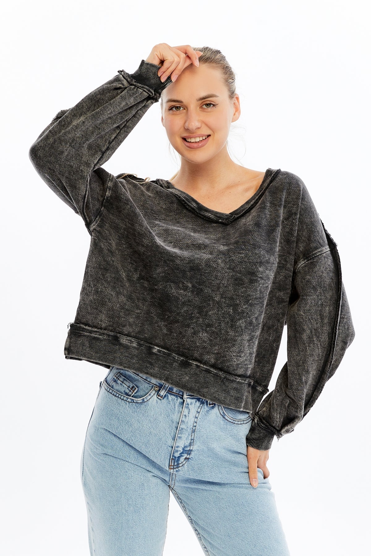 Acid Washed Plain V Neck Women Cropped Sweatshirt