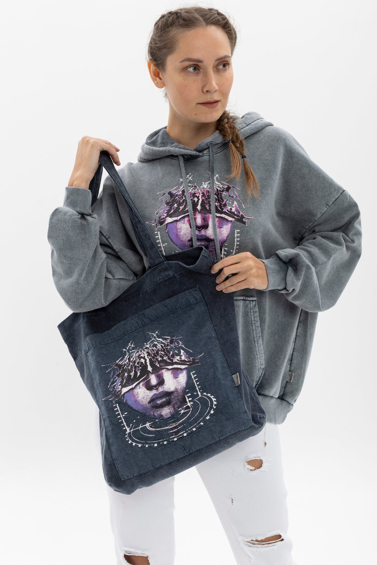 Stone Washed PERCING FACE Printed Relaxed Hoodie