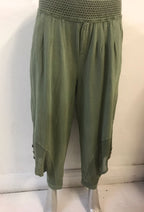 WOMEN ELASTIC WAIST BUTTON DETAIL COTTON TROUSER