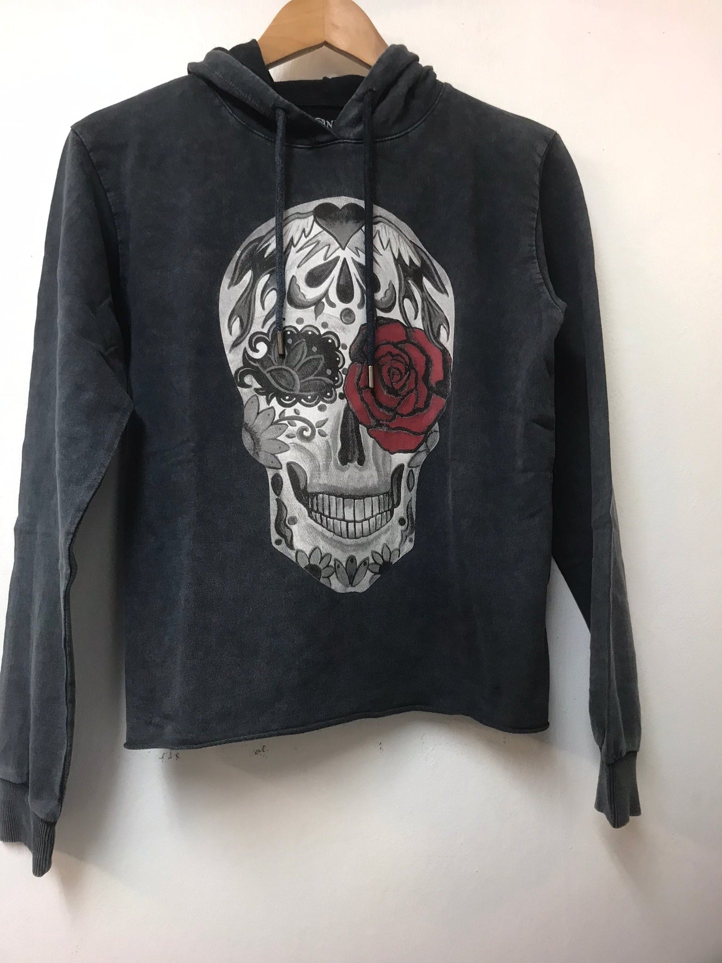 Anthracite Stone Washed  Rose & Skull Print Crop Top Hoodie