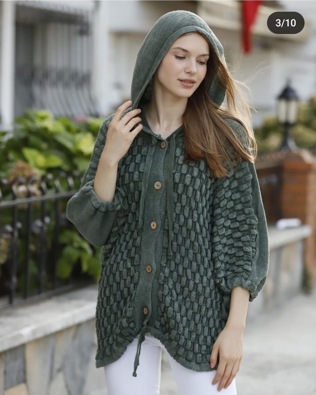 Uneven Dotted Details Women Knitted Hooide