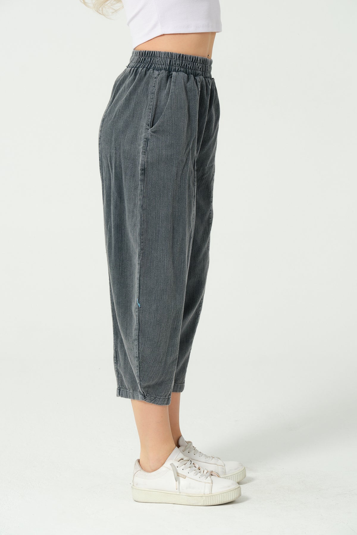 Plain Cropped  Cotton Women Pants