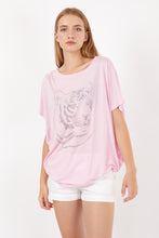 Load image into Gallery viewer, Shinny Tiger Face Animal Print Women Cotton Tops
