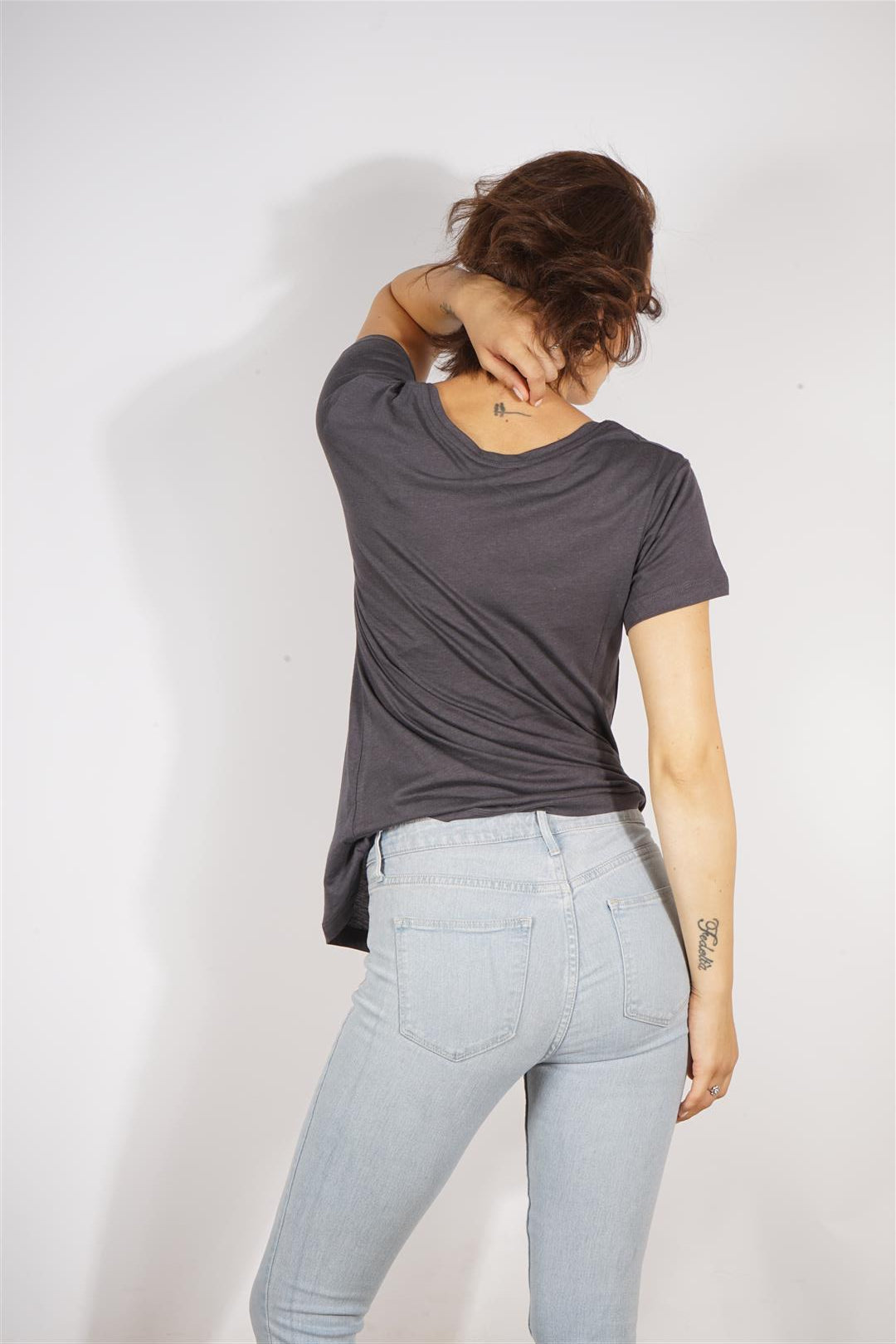 Grey Smoking Giraffe Funny Animal Printed Cotton Women T-shirt