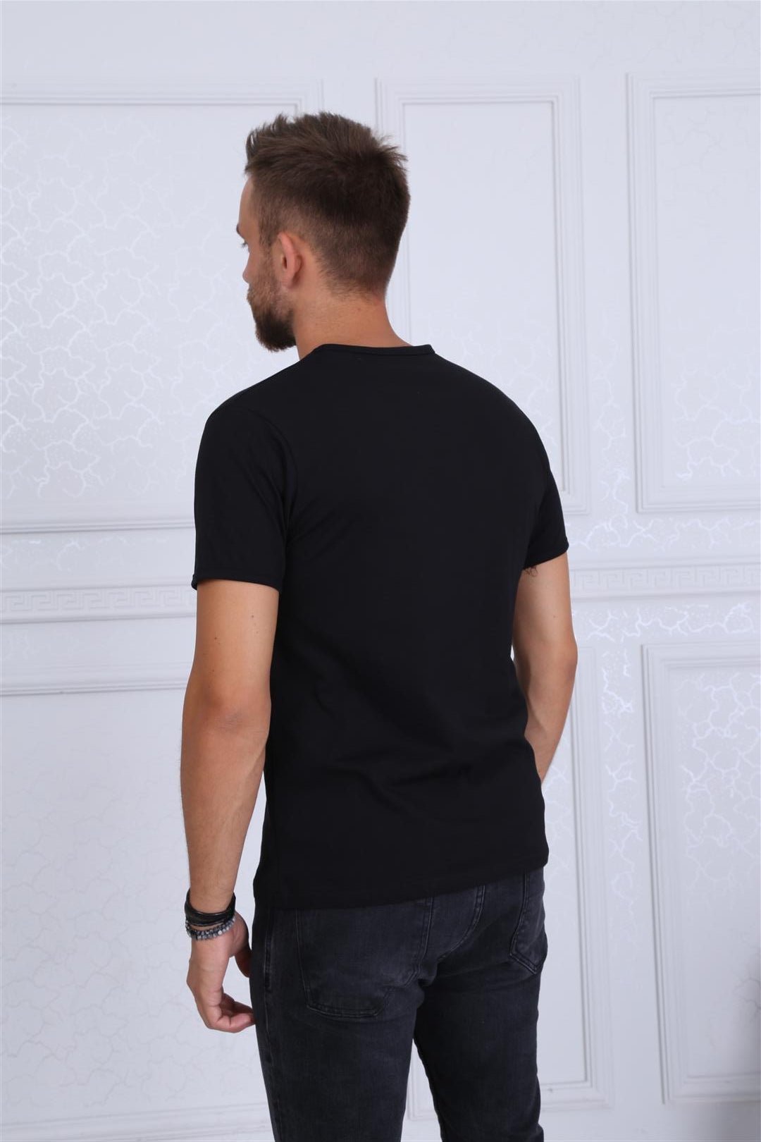 Black Dj Master Printed Cotton T-shirt